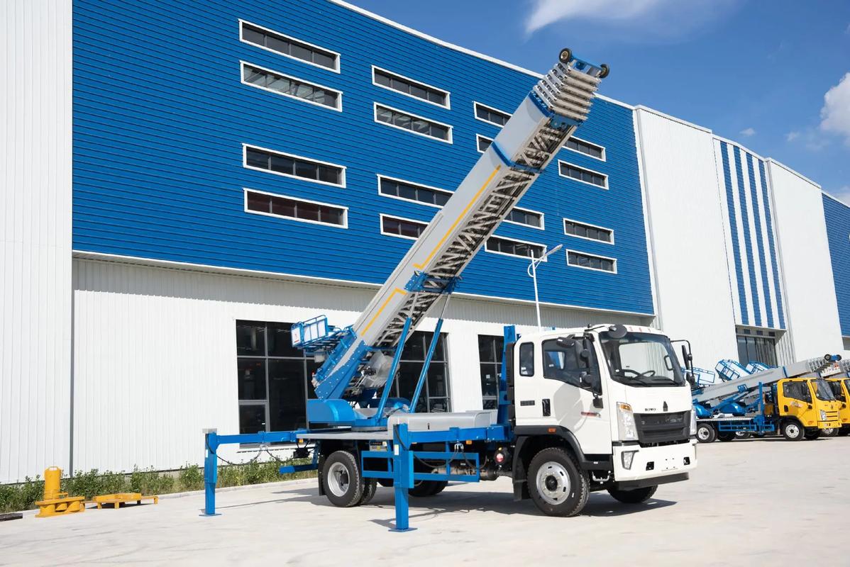 高邑县小型云梯车上料车租赁多少钱