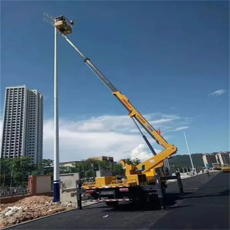 高邑县维修路灯的曲臂升降车出租