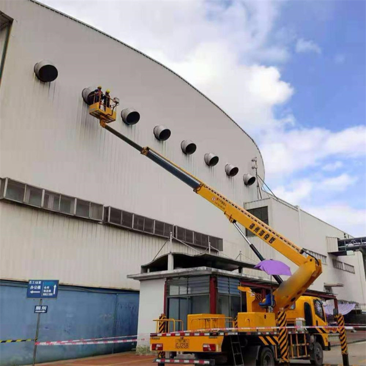 高邑县高空作业车出租服务：专业广告牌安装解决方案