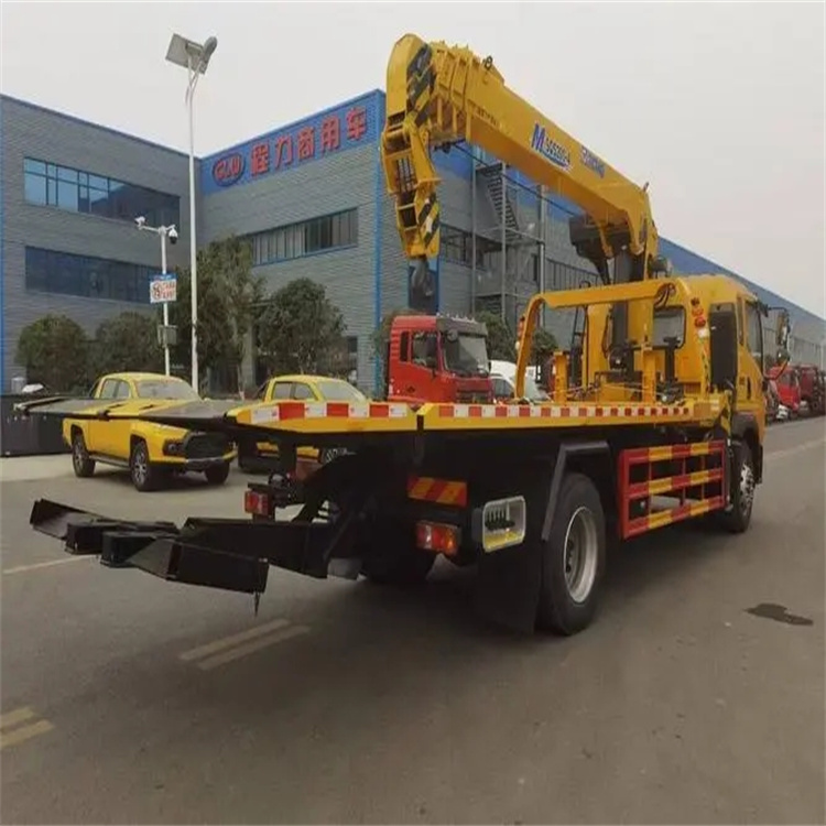 高邑县附近小随车吊出租电话，轻松解决搬运烦恼